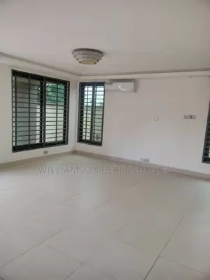 5bdrm House in Hfc Estate Area, Spintex for rent