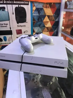 Ps4 Jailbreak and More Games Hdmi and All Accessories