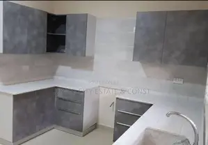 2bdrm House in Odumasi-Estate, Oyarifa Mall Area for sale