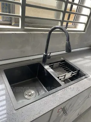 Black Kitchen Sink With Pullout Faucet_pull Out Tap Sink