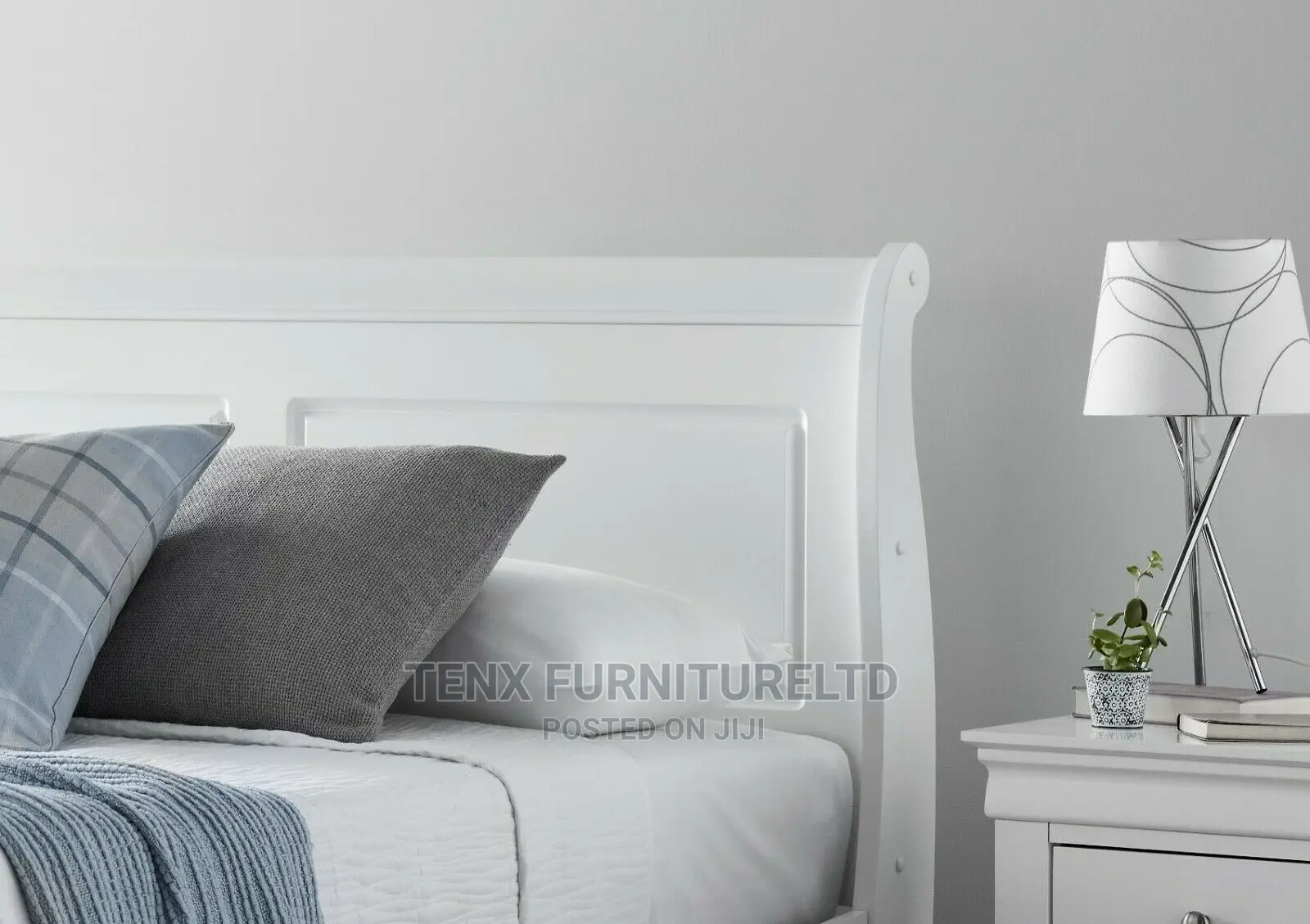 White Wooden Marseille Ottoman Sleigh Double/4ft6 Bed Frame