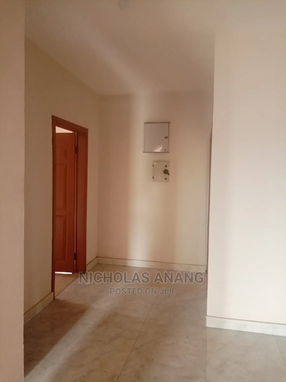 2bdrm Apartment in Dorns Properties, New Town for rent