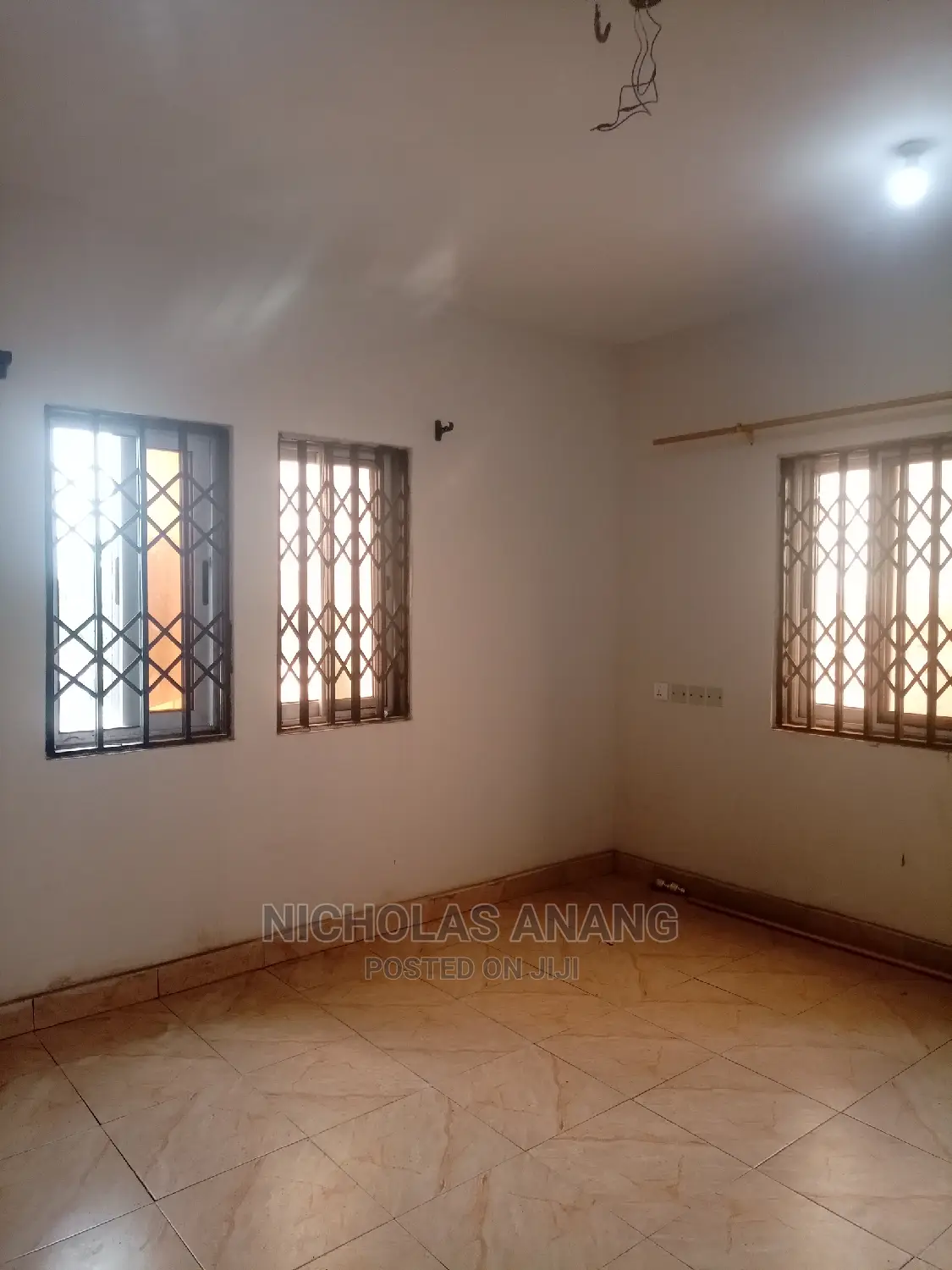 2bdrm Apartment in Dorns Properties, New Town for rent