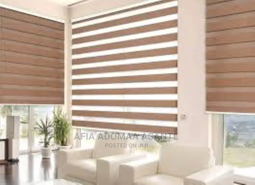 7 Feet Curtain/Window Blinds [200cm X 200cm]