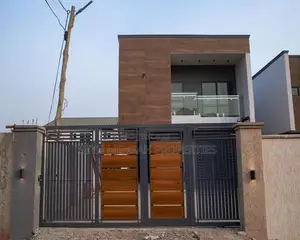 3bdrm House in Oyarifa for sale