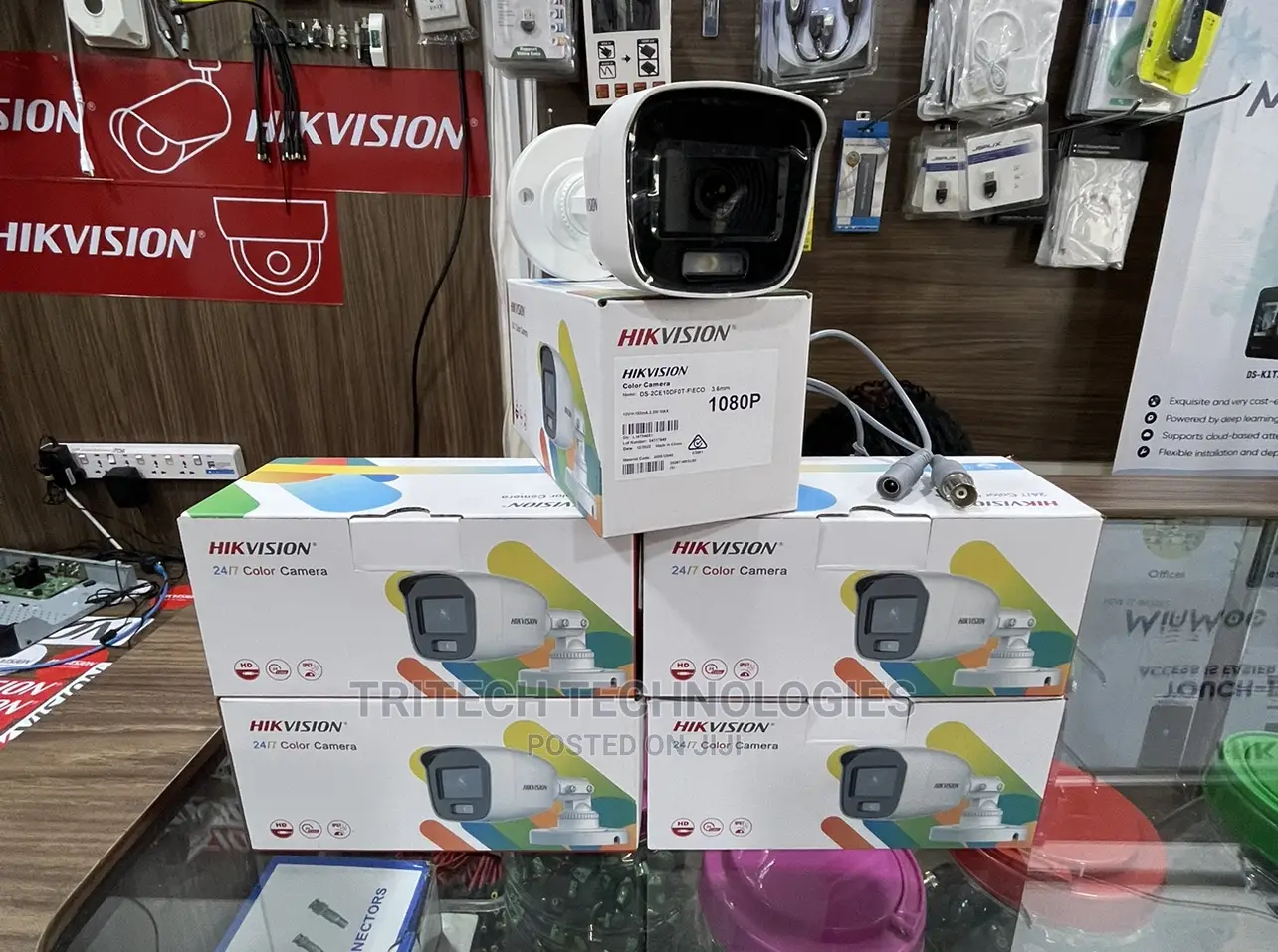 Hikvision DS-2CE10DFOT-F/Eco 2MP With Sound Colorvu Camera