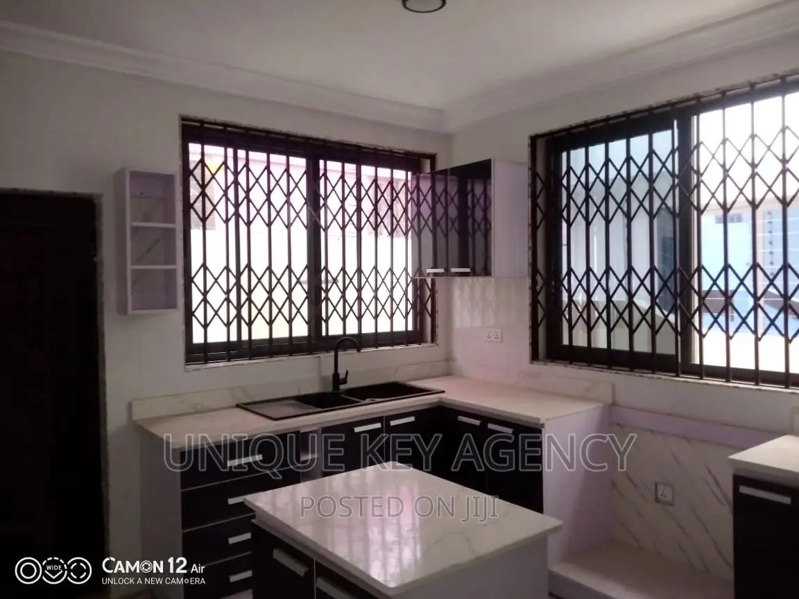 3bdrm House in Unique Lawson, Ashomang Estate for sale