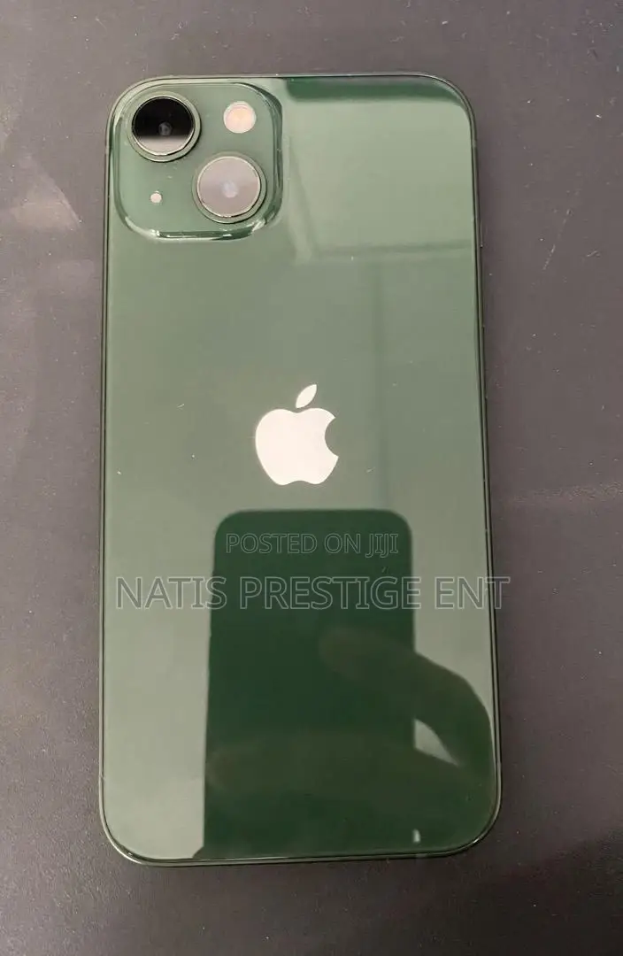 New Apple iPhone 13 128 GB Green