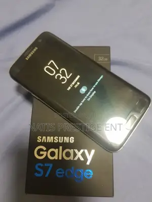 New Samsung Galaxy S7 edge 32 GB Black