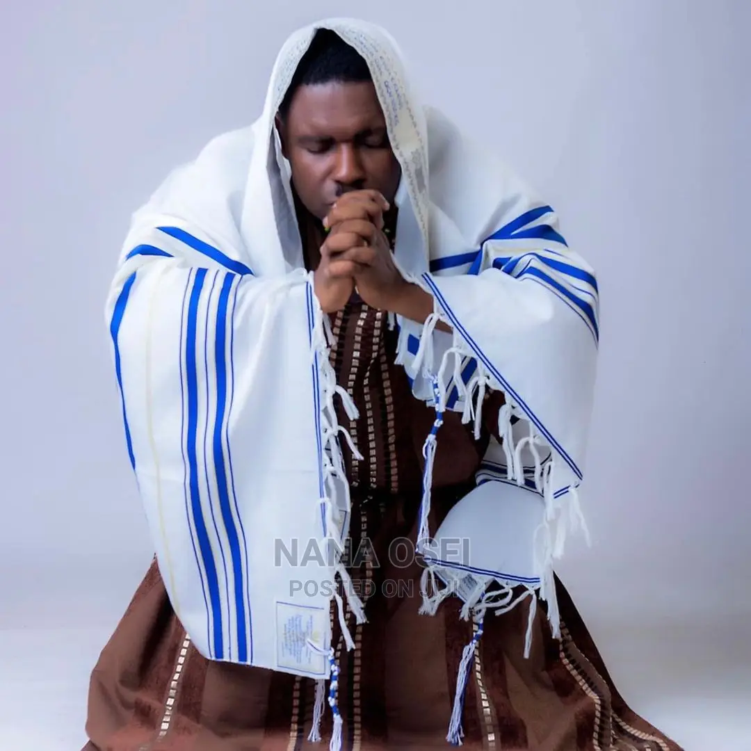 Largest Size Prayer Mantle