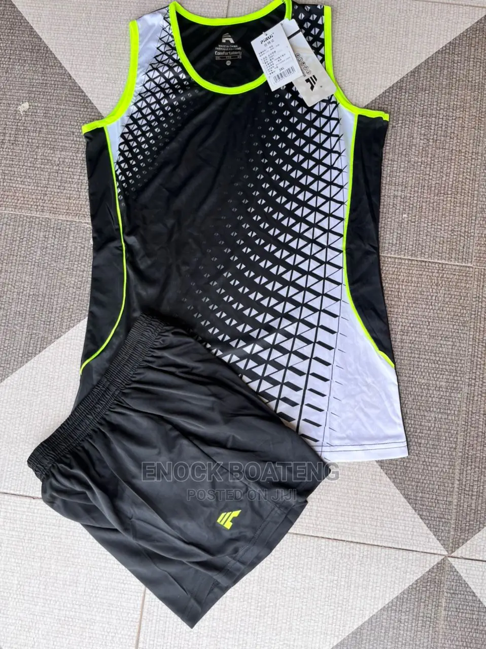Set of Running Vest