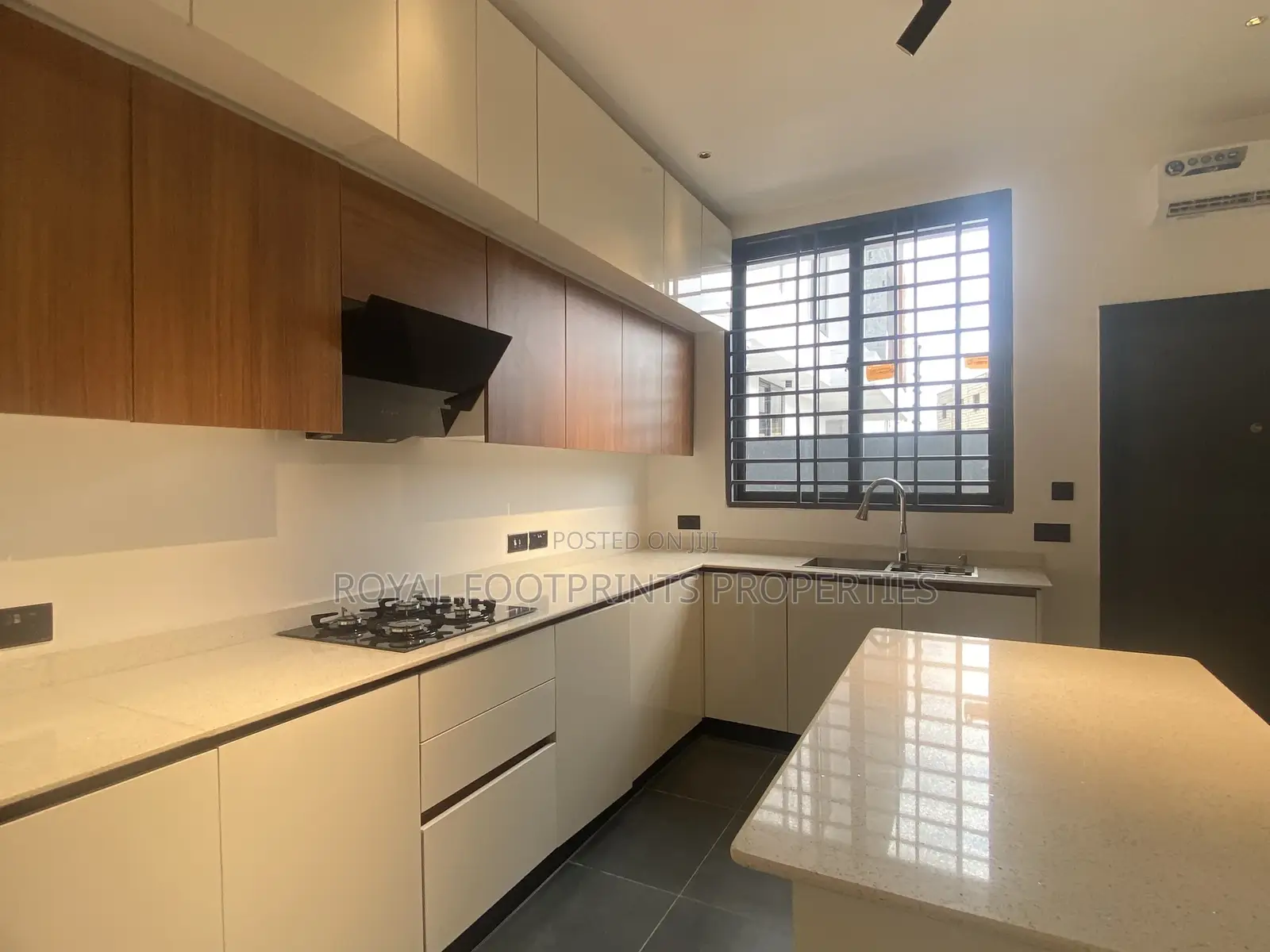 4bdrm House in Royal Footprints, Oyarifa for sale
