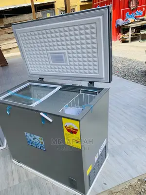 Energy and Cost Saving 200ltr Pearl Chest Freezer(PCF-240).