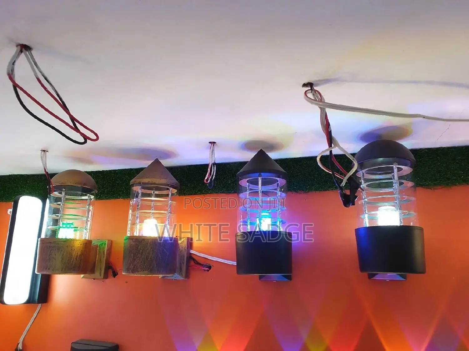Outdoor Wall Light