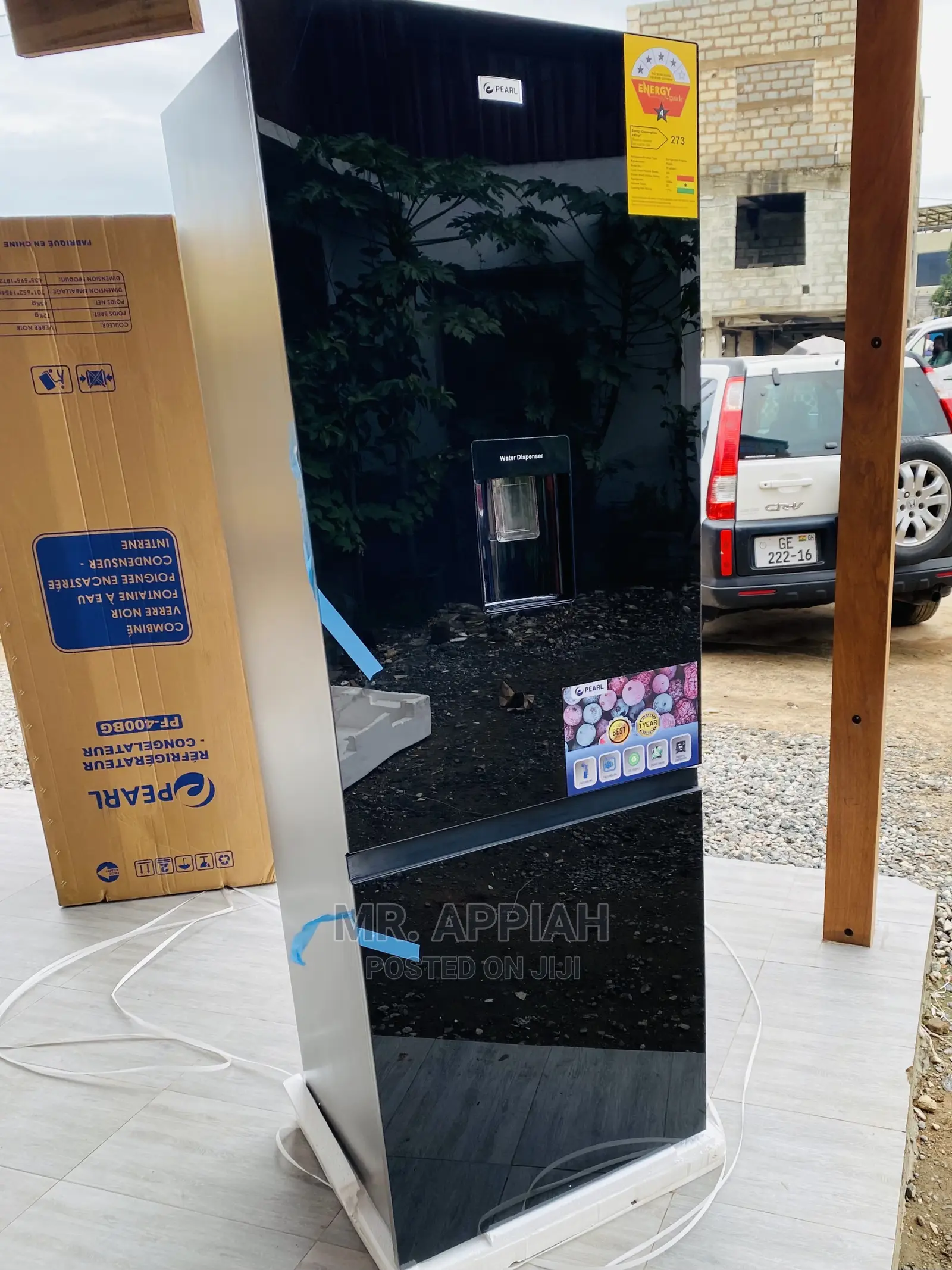 Lovely PF 400 Wd 2 Door Refrigerator Available