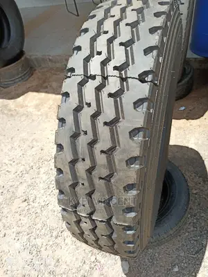 O Green Truck Tyre 315-80-22.5