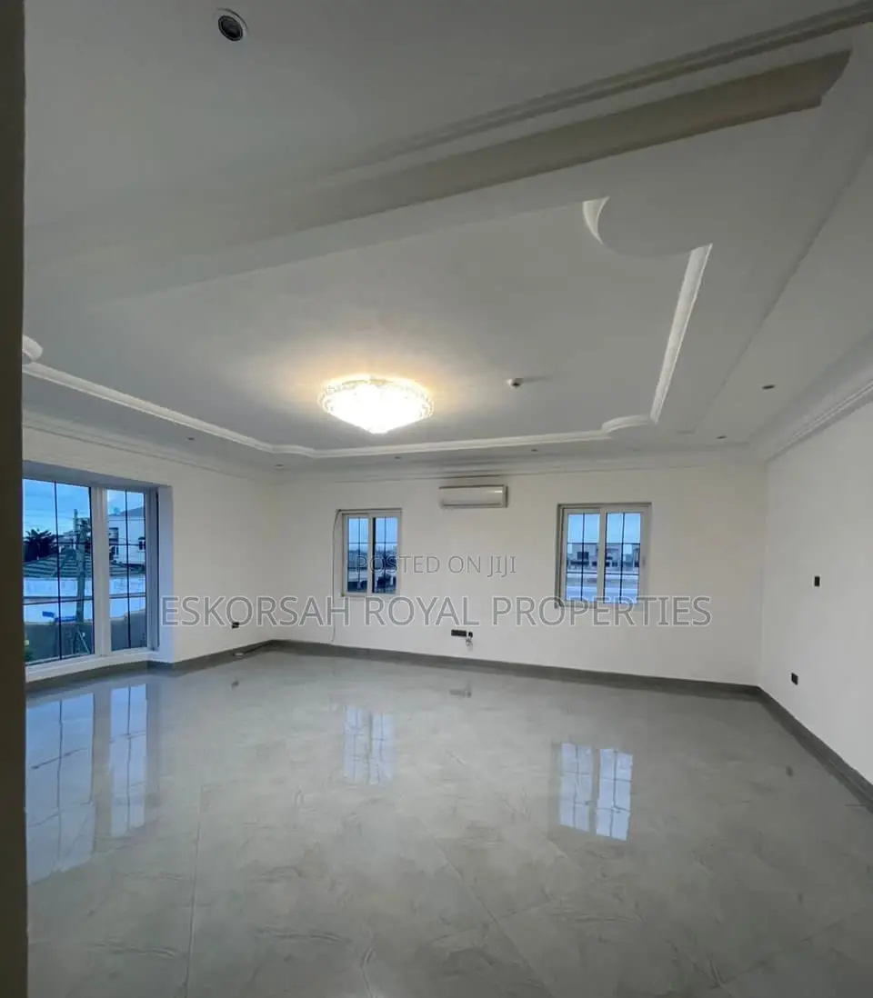 4bdrm House in East Legon Ability for rent