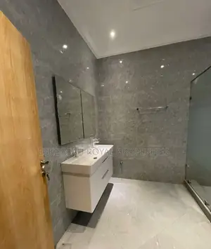 4bdrm House in East Legon Ability for rent