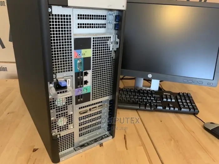 Desktop Computer Dell Precision 7820 32GB Intel Xeon HDD 1T