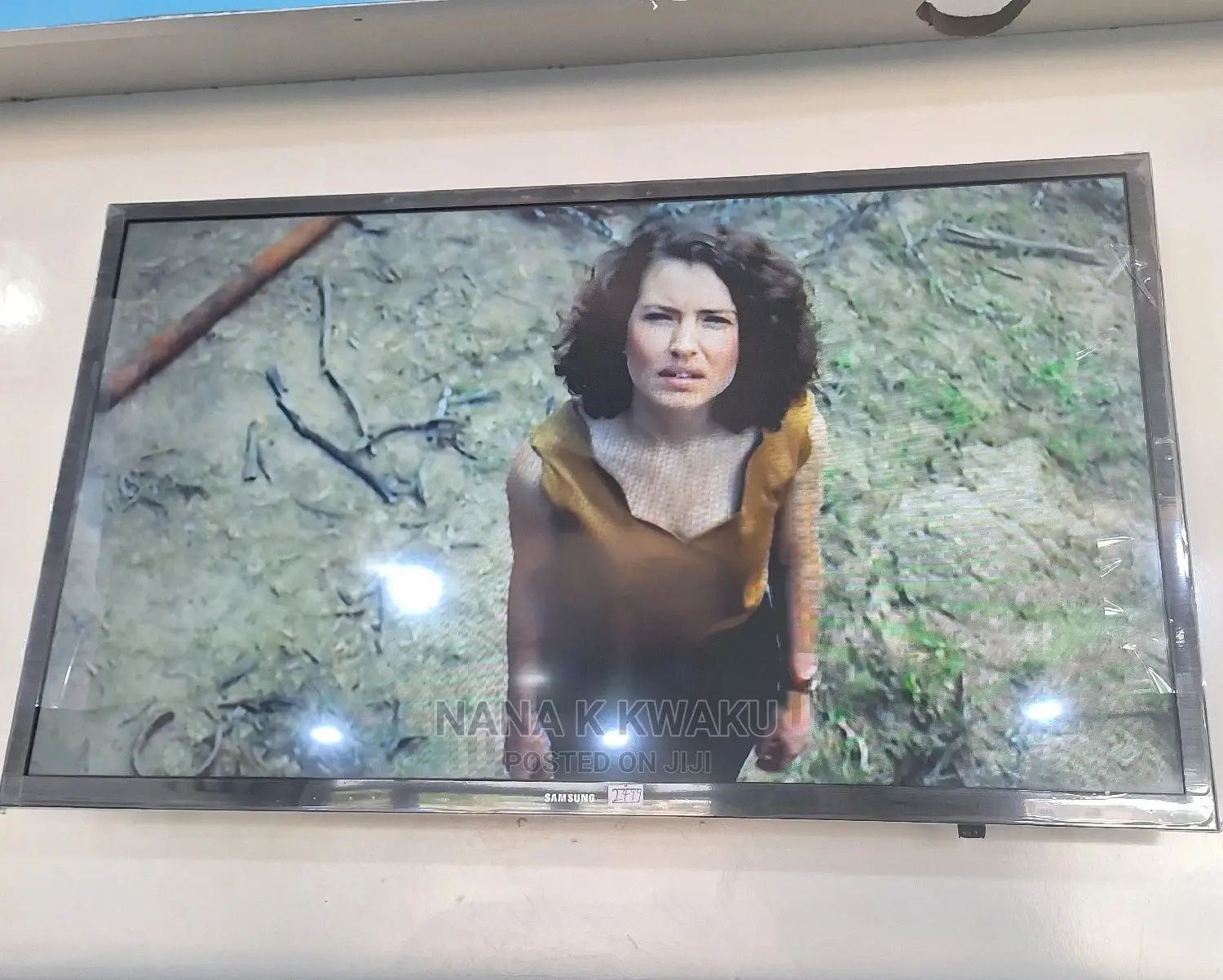 Smart Samsung 32 Inches LED Digital TV