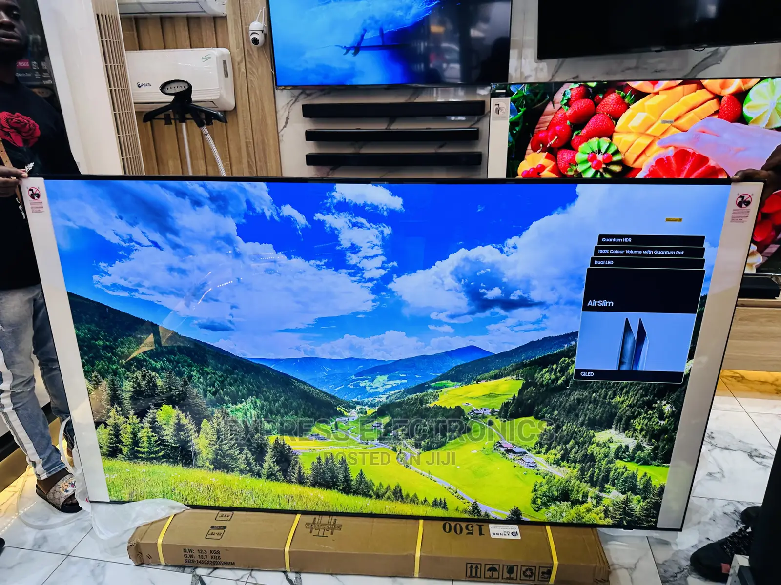 Enjoy  Ultra QLED UHD Smart Samsung 85Q60B Tv 85”