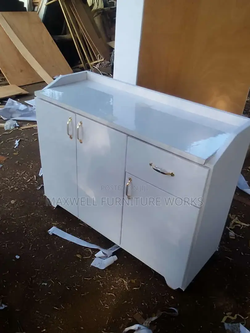 Quality Kitchen Cabinets ( Payment After Delivery)