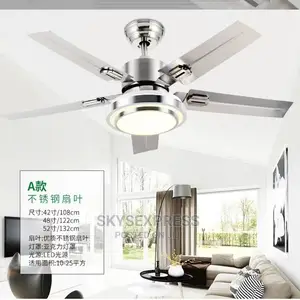 Decorative Ceiling Fan With Light