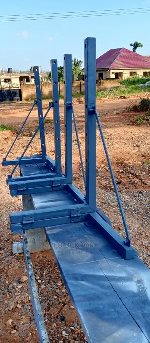Folding Metal Dry Line