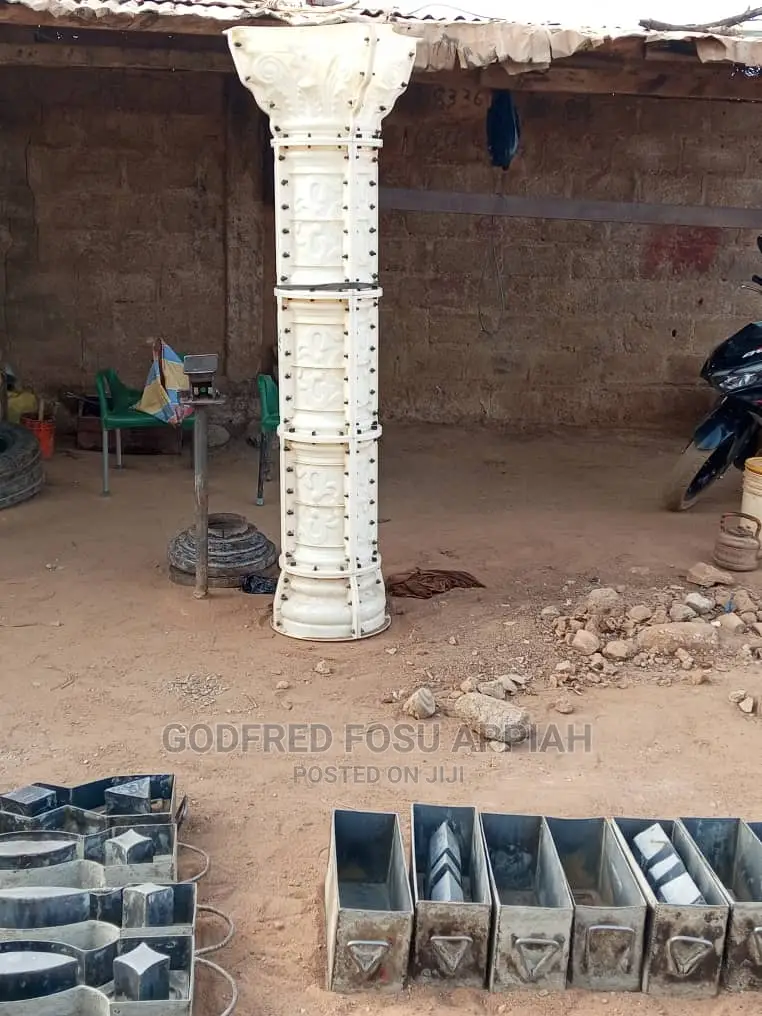 Flower Round and Lines Column