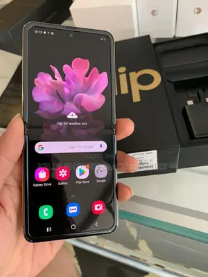New Samsung Galaxy Z Flip3 5G 256 GB Black