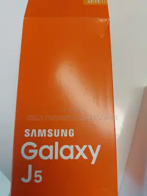 New Samsung Galaxy J5 16 GB Gold