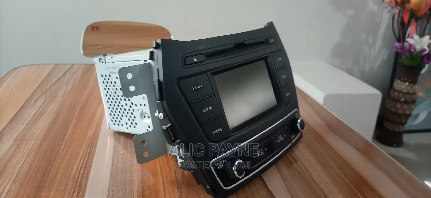 Hyundai Santafe Screen