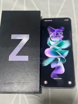 New Samsung Galaxy Z Flip 3 256 GB Black