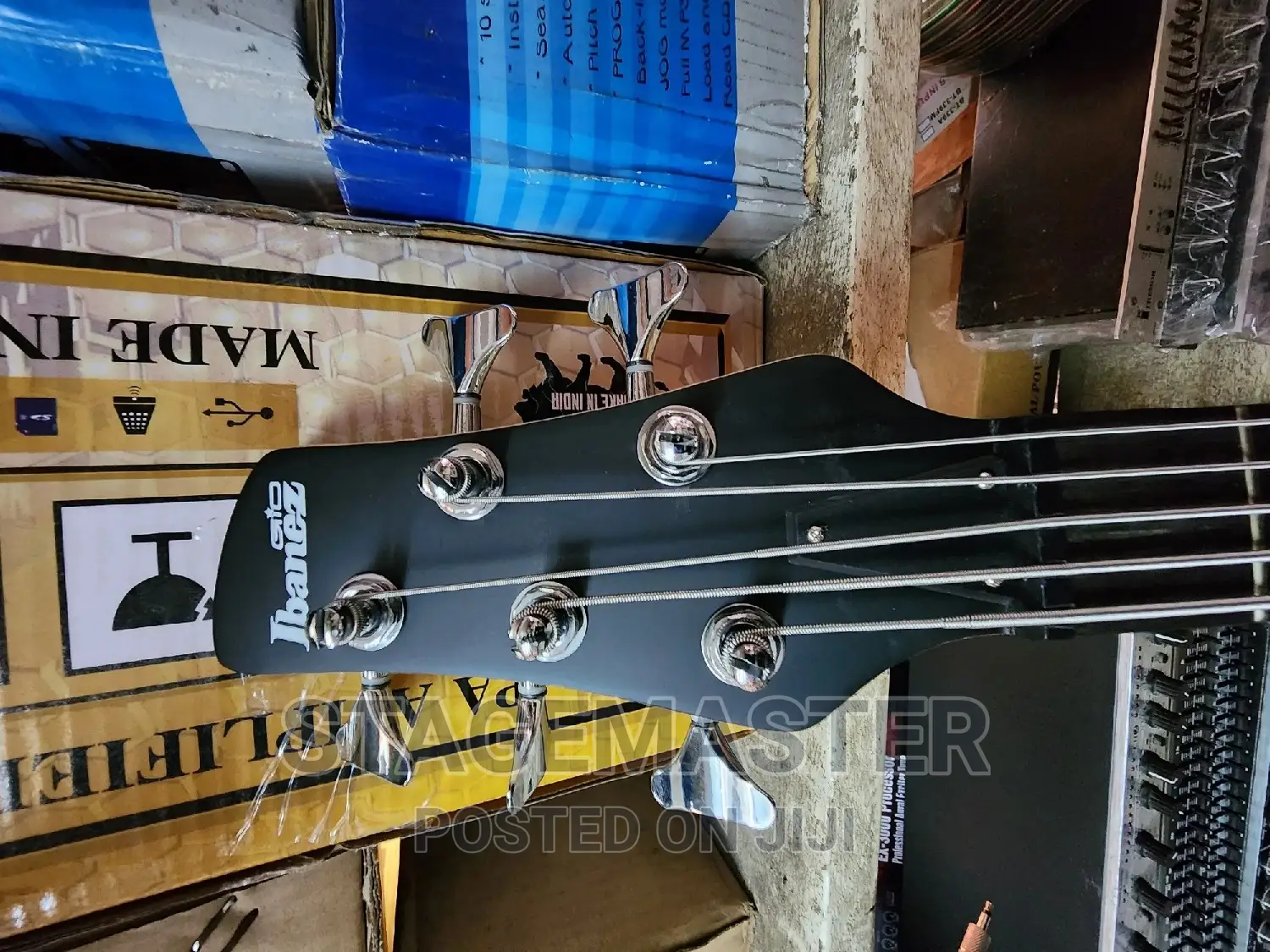 Bass Guitar 5 Strings