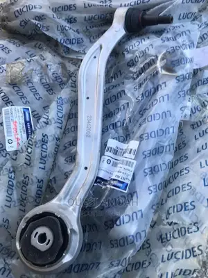 Cadillac Front Control Arms 2013-2019.