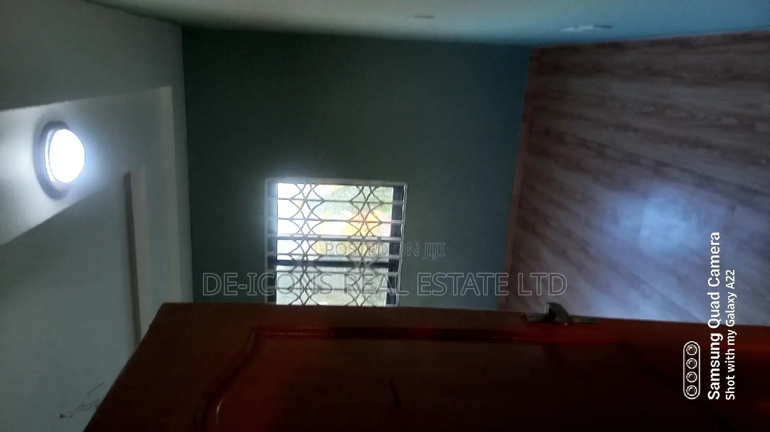 2bdrm Duplex in De-Icons Real Estate, Awutu Senya East Municipal