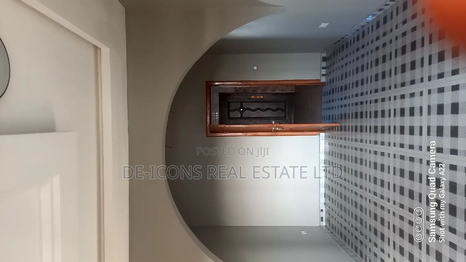 2bdrm Duplex in De-Icons Real Estate, Awutu Senya East Municipal