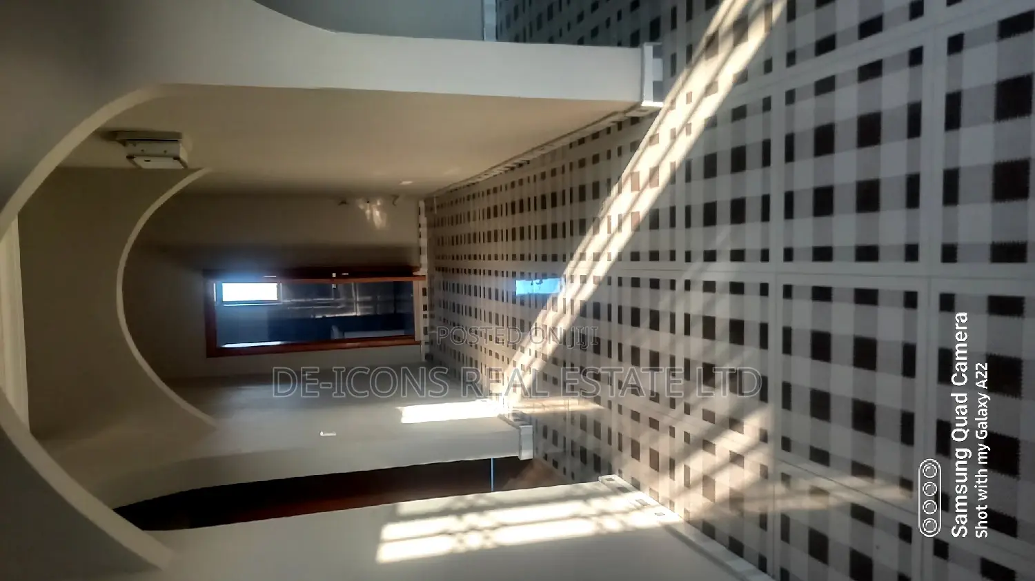 2bdrm Duplex in De-Icons Real Estate, Awutu Senya East Municipal