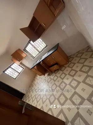 3bdrm Apartment in Bee Decor And Homes, Abokobi for rent