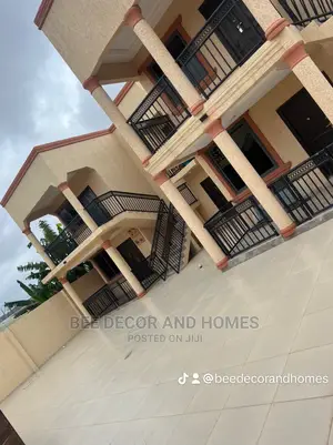 3bdrm Apartment in Bee Decor And Homes, Abokobi for rent