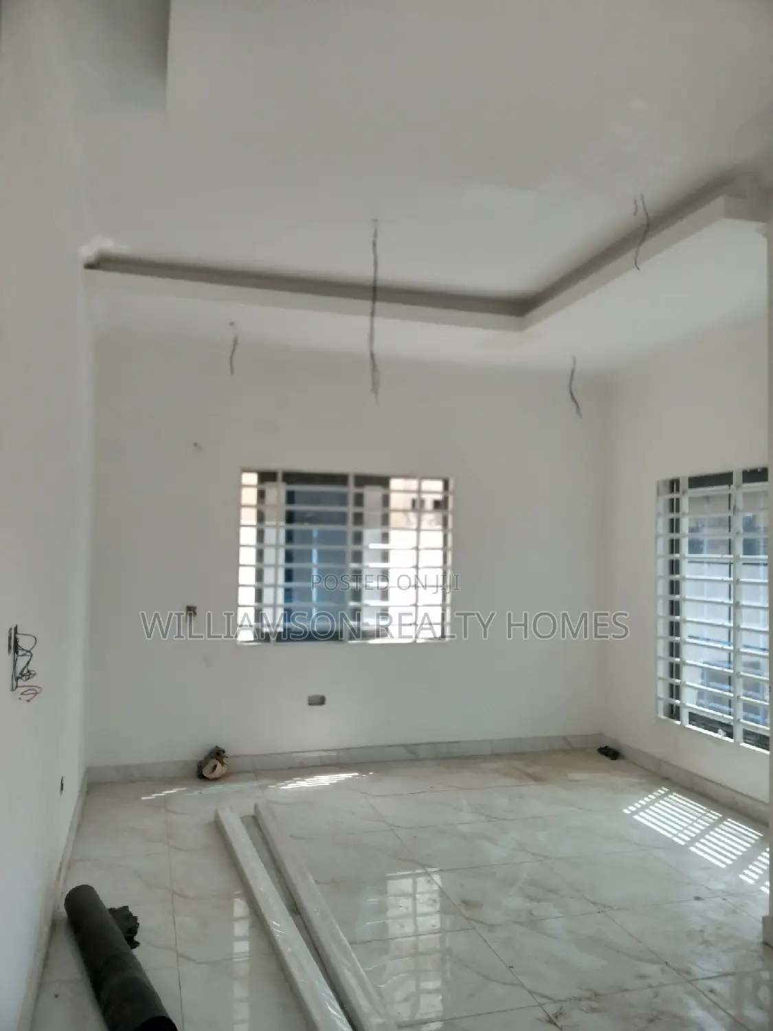 3bdrm House in Hfc Estate, Spintex for sale