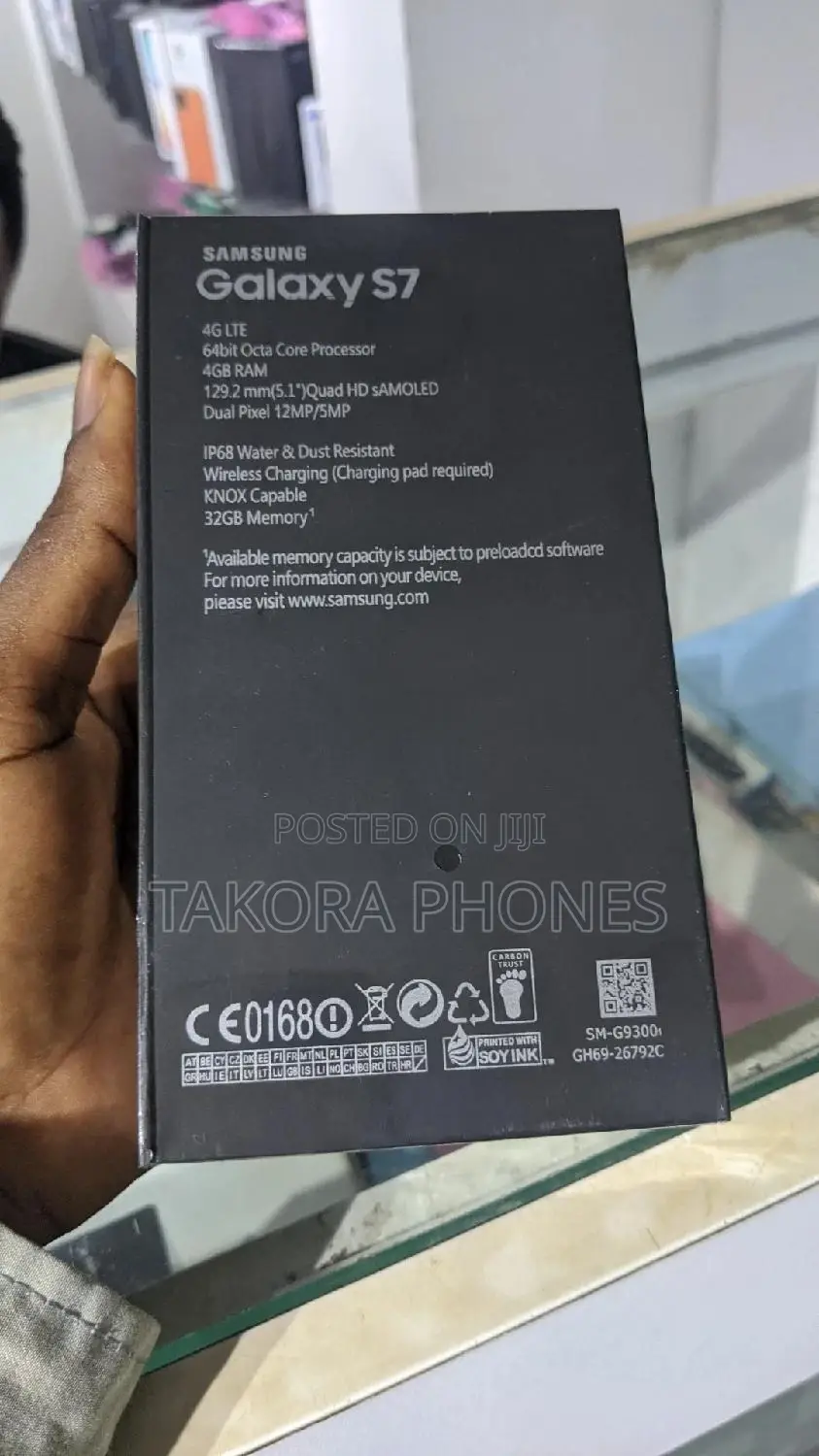 New Samsung Galaxy S7 32 GB Black