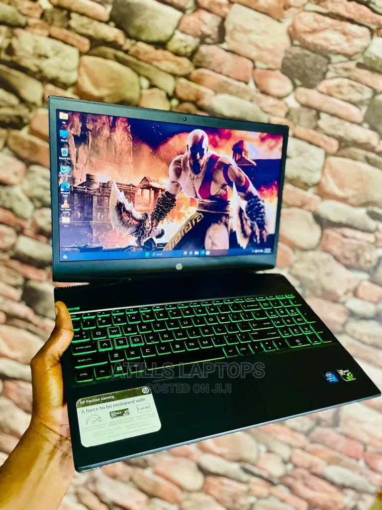 Laptop HP Pavilion Gaming 15 2019 16GB Intel Core I7 SSHD+SSD 2T