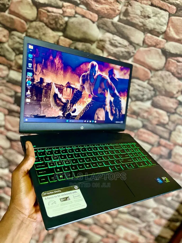 Laptop HP Pavilion Gaming 15 2019 16GB Intel Core I7 SSHD+SSD 2T