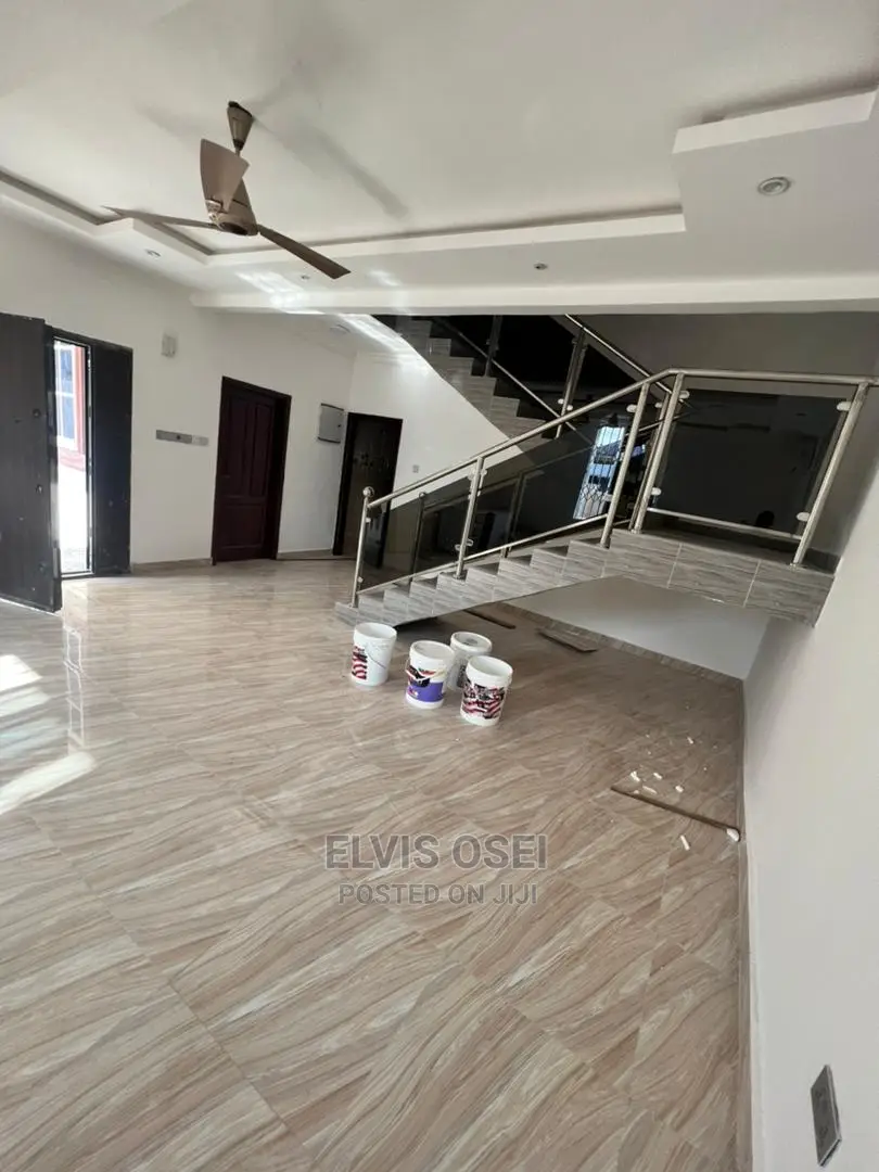 4bdrm House in Atomic, Kwabenya for rent