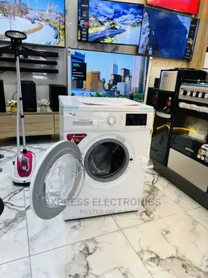 Fabulous Sleek LG F4V5RYP0W 10kg Washing Machine