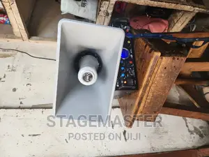 Car Horns With Amplifier (Set)