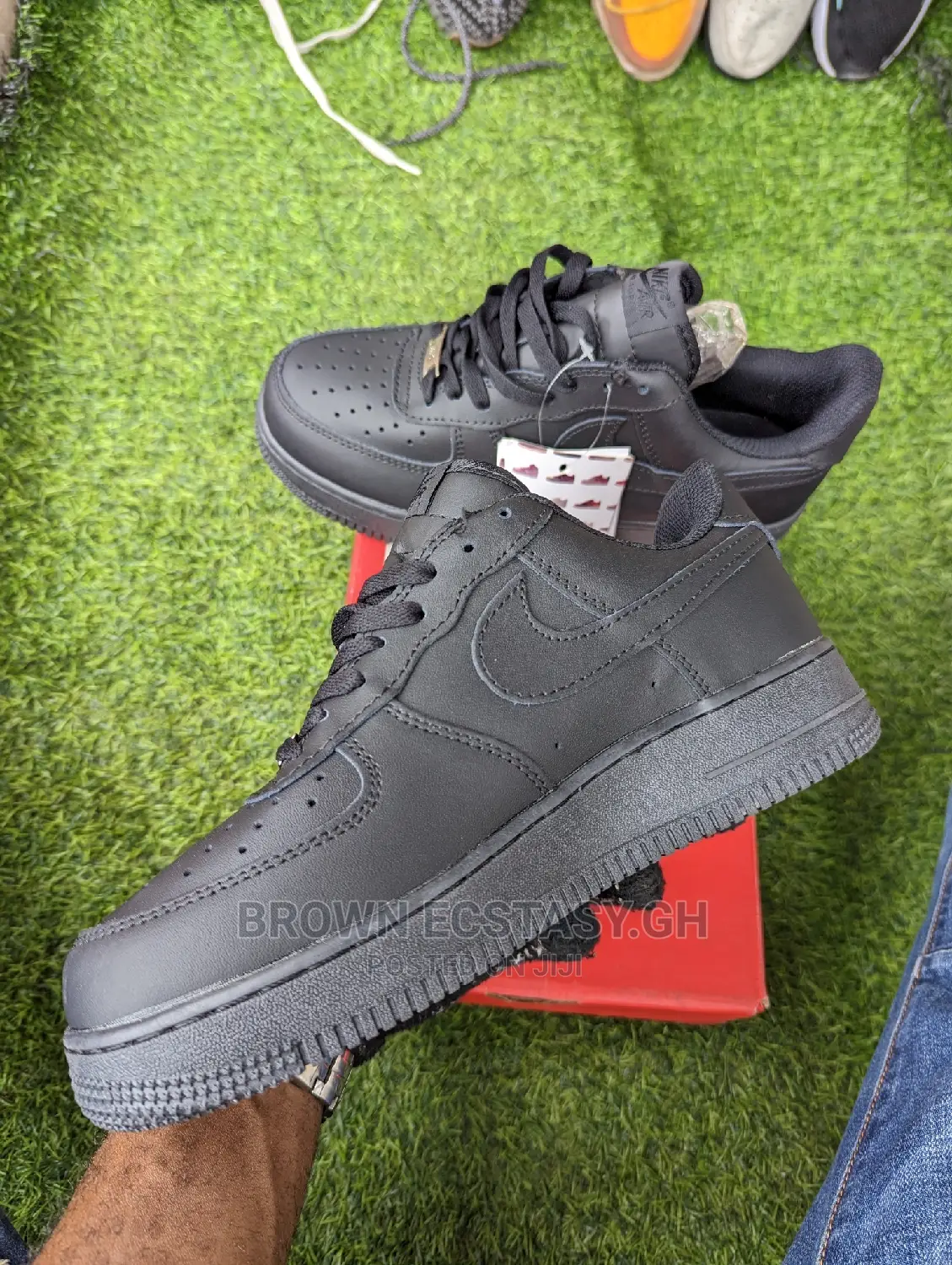 Nike Air Force 1 All Black Sneaker