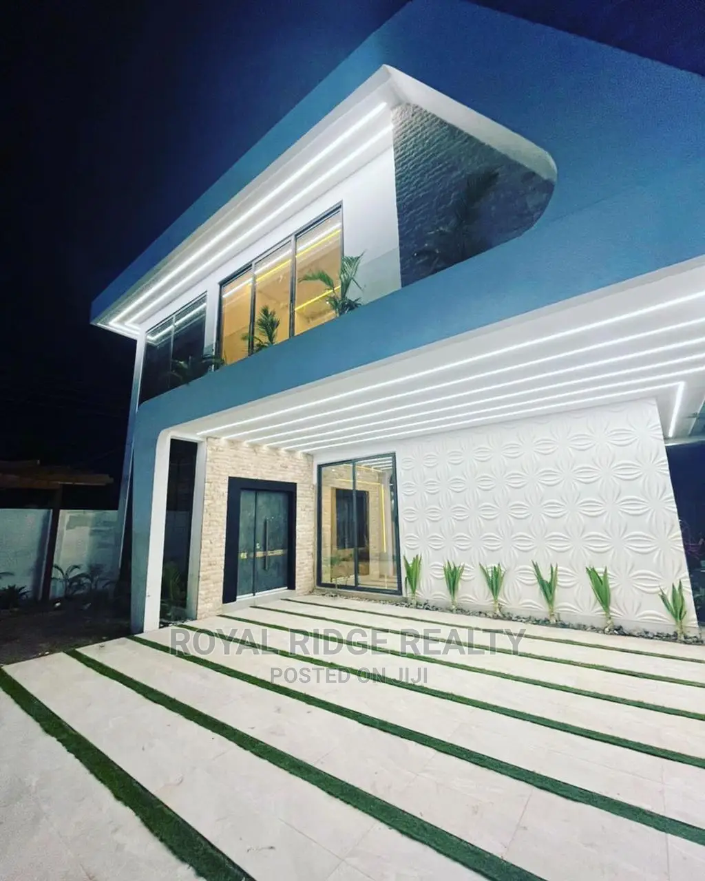 4 Bedroom Townhouse in Achimota, Accra Metropolitan for Sale