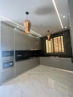 4 Bedroom Townhouse in Achimota, Accra Metropolitan for Sale
